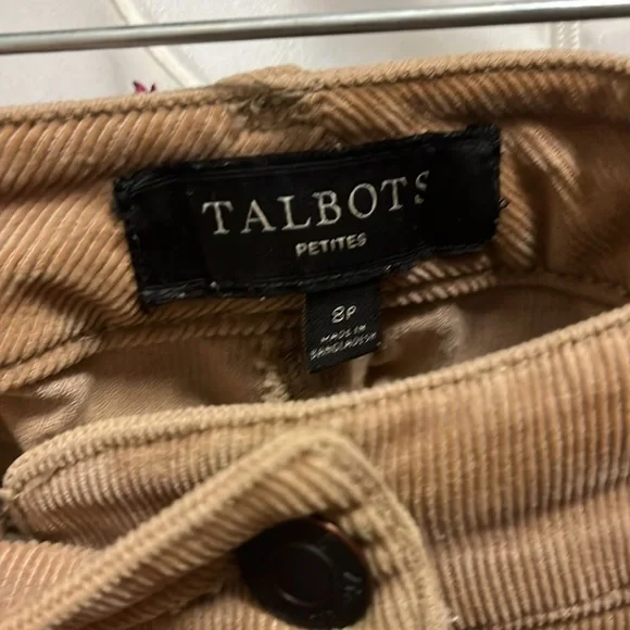 EUC Host Pick Talbots Size 8 Petite Tan Mini Skirt With Pockets - Picture 2 of 9